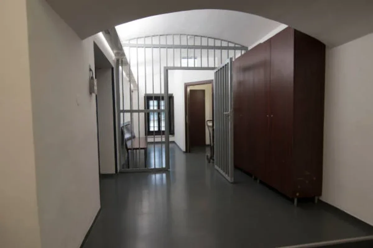 Астанада такси ішінде әдепсіз әрекет көрсеткен ер адам қамауға алынды