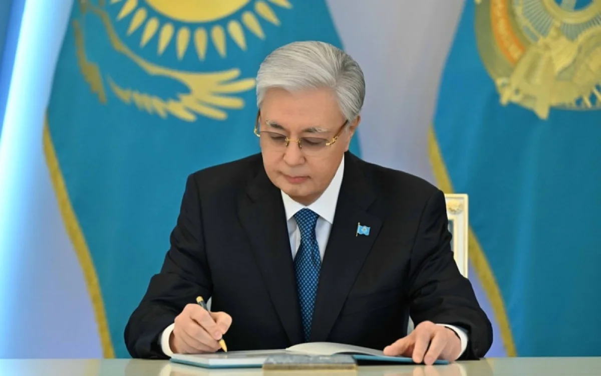 Президент подписал указ о проведении первой сессии Курултая