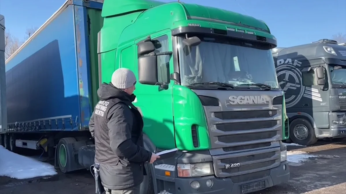 Алматы облысында 800-ден астам көлікті заңсыз тіркеген ұйымдасқан қылмыстық топтың 17 мүшесі сотталды