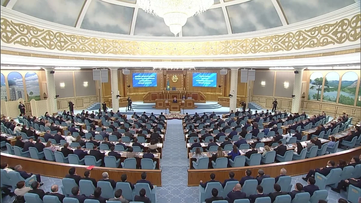 Құрылтай ресми түрде жұмысқа кірісті