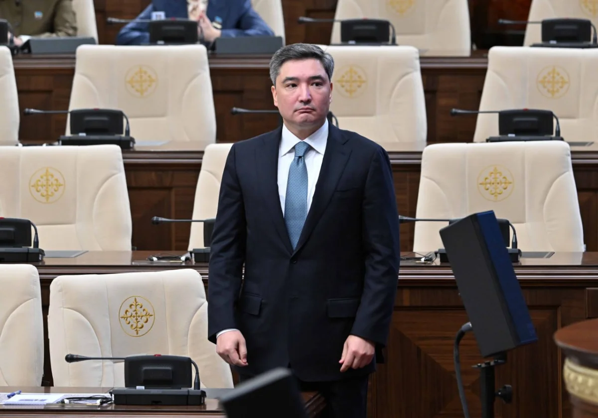 Олжас Бектенов қайтадан премьер-министр болып тағайындалды