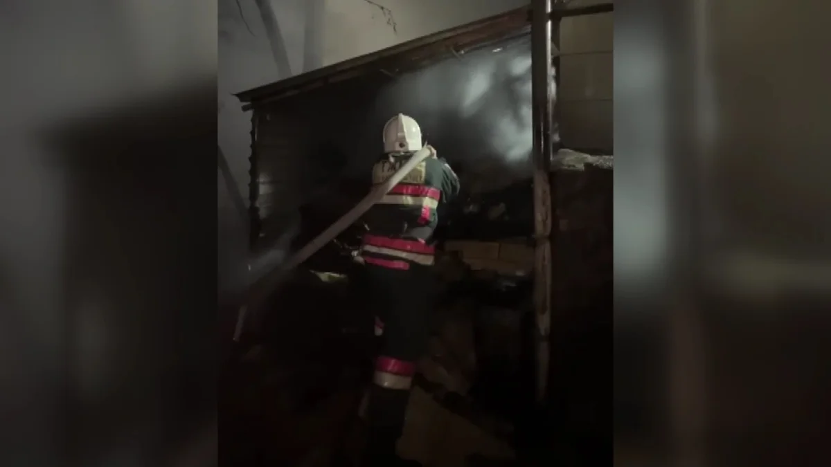 Қарағандыда ауруханадан өрт шығып, 20 науқас қауіпсіз жерге көшірілді