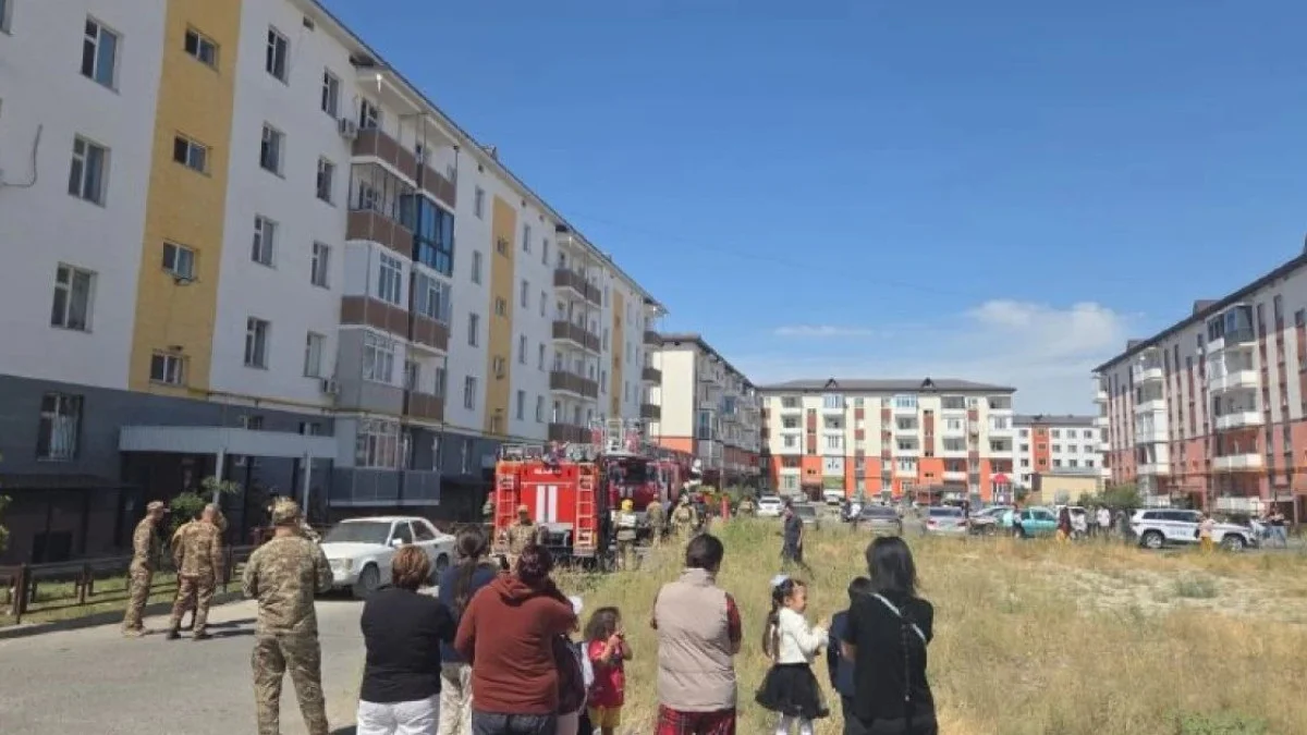 Таразда өрт болып, 79 адам эвакуацияланды