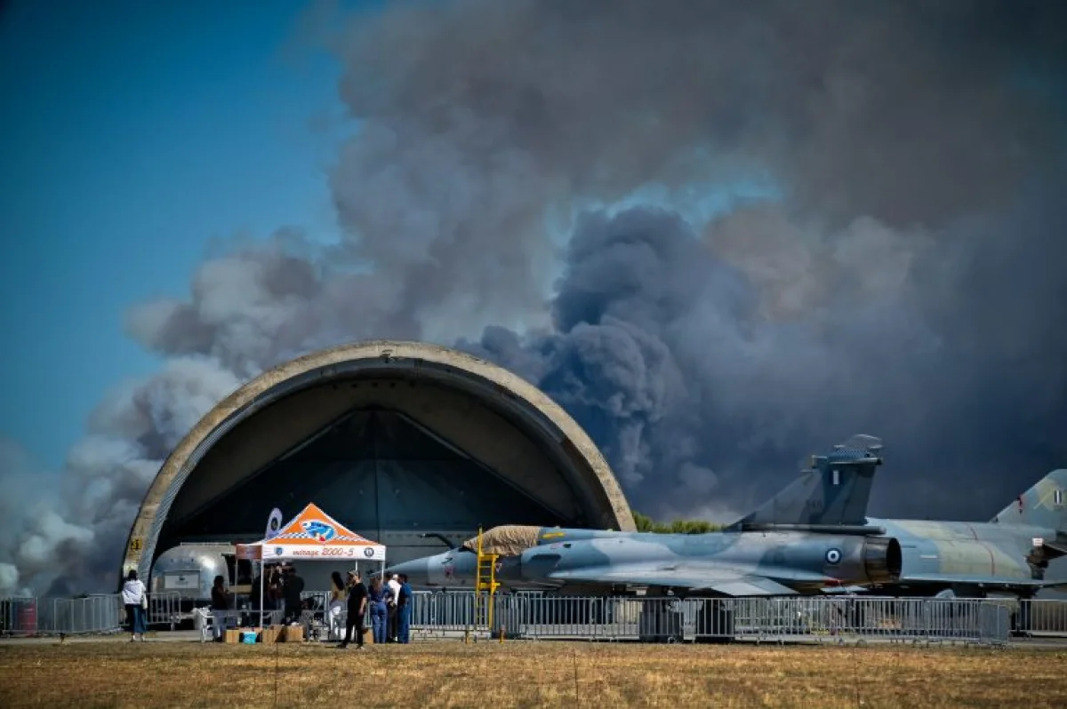 Военный самолет разбился во время авиашоу на глазах у тысяч зрителей