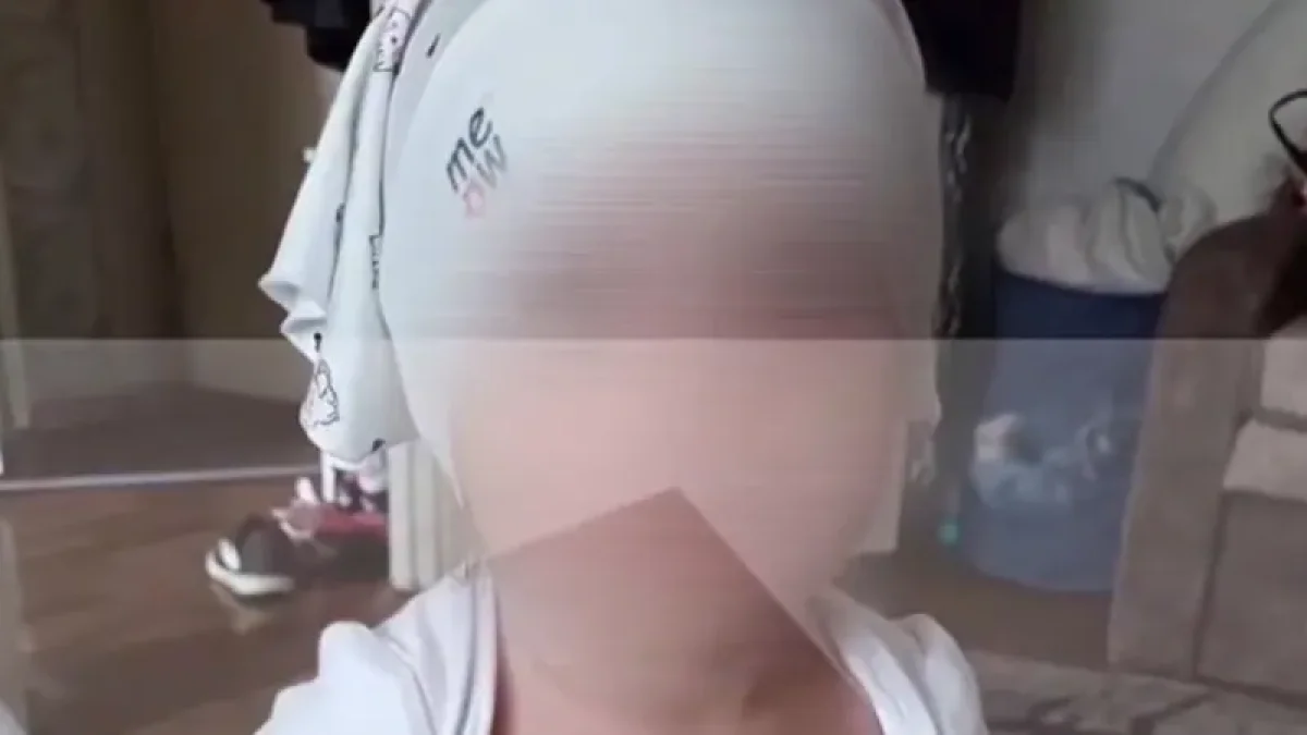 Мас әке бір жасар қызын соққыға жықты