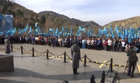 Алматыда биіктігі 40 метр тұғырға Мемлекеттік Ту ілінді