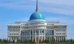 АҚШ Президентінің арнайы өкілі мен Мемлекеттік хатшысының бірінші орынбасары Ақордаға келді