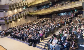 1500 отандық және шетелдік педагог цифрлық дәуірдегі мектеп білімінің болашағын талқылады