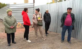 Жители Караганды против строительства высотного дома, возводимого в районе старых малоэтажек