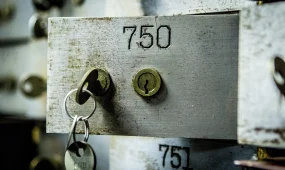 Казахстан не планирует ограничивать налоговиков в доступе к банковской тайне