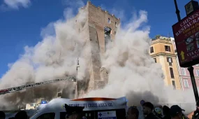 Средневековая башня обрушилась в центре Рима, есть пострадавшие