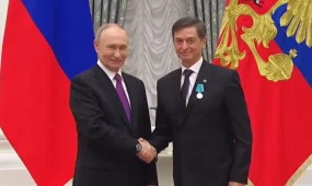 Путин наградил актёра Русского драмтеатра Астаны медалью Пушкина