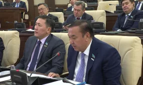 Мажилис принял Законопроект о банках: как он повлияет на закредитованность населения