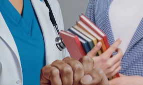 Дәрігерлер мен мұғалімдерге шабуыл жасағандарға 100 мың сомға дейін айыппұл салынады