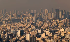 Президент Ирана заявил о возможной эвакуации жителей столицы из-за засухи