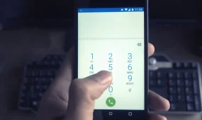 Мобильді оператор екі күн ішінде алаяқтар қоңырау шалған нөмірді бұғаттайды