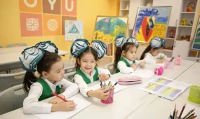 «Адал азамат» біртұтас тәрбие бағдарламасы аясында 23 мыңнан астам педагог кәсіби дайындықтан өтті