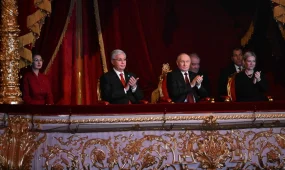 Гала-концерт мастеров искусств Казахстана посетили Касым-Жомарт Токаев и Владимир Путин