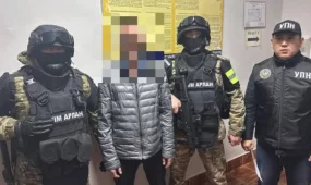 В Шымкенте задержан алматинец с двумя килограммами синтетических наркотиков (ВИДЕО)