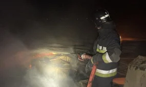 Магазин мобильной связи загорелся в Актобе: людей эвакуировали