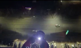 Карагандинка пыталась выброситься с 17 этажа