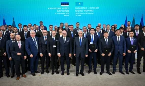 Токаев и Карис выступили на казахско-эстонском бизнес-форуме