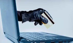 Полиция установила четырех дропперов по делу о крупном мошенничества в Тобыле