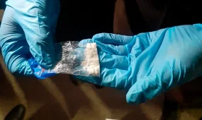 Он күнде заңсыз айналымнан 55 келіден астам "синтетика" тәркіленді