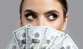 Финансы тревожат Рыб, удача улыбается Стрельцам: гороскоп на понедельник, 24 ноября