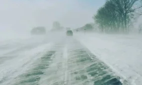 Дороги закрыли из-за непогоды в Восточном Казахстане