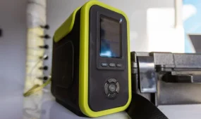 В Усть-Каменогорске запустили мобильную лабораторию по контролю воздуха