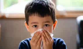 Столичные врачи призвали родителей не затягивать с обращением к медикам при симптомах ОРВИ