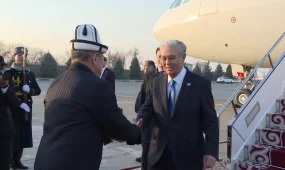 В Бишкек прибыл Касым-Жомарт Токаев для участия заседании Совета коллективной безопасности ОДКБ