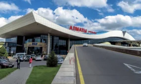 Крупную партию наркотиков обнаружили в аэропорту Алматы