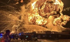 Мощный взрыв прогремел на мусороперерабатывающем заводе в Австралии