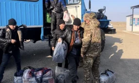 34 иностранца эвакуировали с трассы в Приаралье