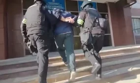 «5 жасар ұлымды аямай тепті!», - тұрғын