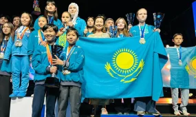 Казахстанские юные шахматисты сенсационно выиграли командный зачёт на чемпионате Азии