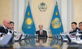 Мемлекет басшысы өңірлік жүк авиахабтарын дамыту жөнінде кеңес өткізді