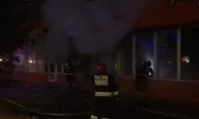 Мебельный магазин загорелся в Петропавловске