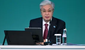 Касым-Жомарт Токаев: внедрение ИИ может принести Казахстану до 20 млрд долларов к ВВП