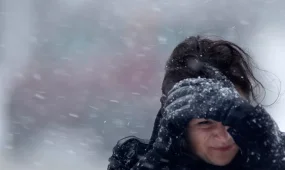 Штормовое предупреждение объявлено по всему Казахстану