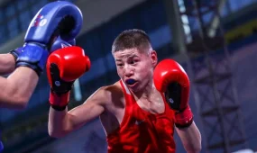 Қазақстандық боксшы Оразбек Асылқұлов Дубайдағы әлем чемпионатын сәтті бастады