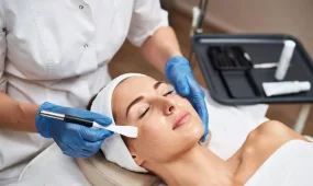 Жительнице Костаная вернули 1,2 млн тенге за услуги нелицензированного салона