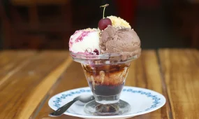 Скрытый сахар: какие привычные продукты прибавляют калории, даже если не сладкие