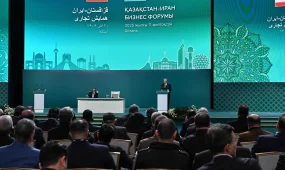 Қасым-Жомарт Тоқаев пен Масуд Пезешкиан Қазақстан-Иран бизнес форумына қатысты