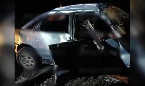 Пять человек пострадали в столкновении Audi с грузовым поездом в Караганде