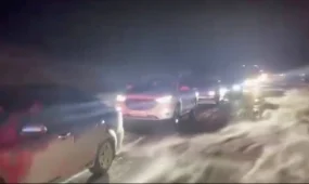 Метель и гололёд: на участке трассы Омск–Майкапшагай ввели ограничение движения