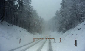 В Казахстане закрыто движение на ряде трасс 14 декабря