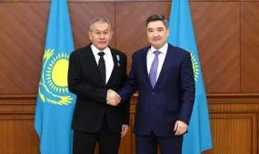 Қазақстанның энергетика кешені қызметкерлері мен ардагерлеріне наградалар табыс етілді